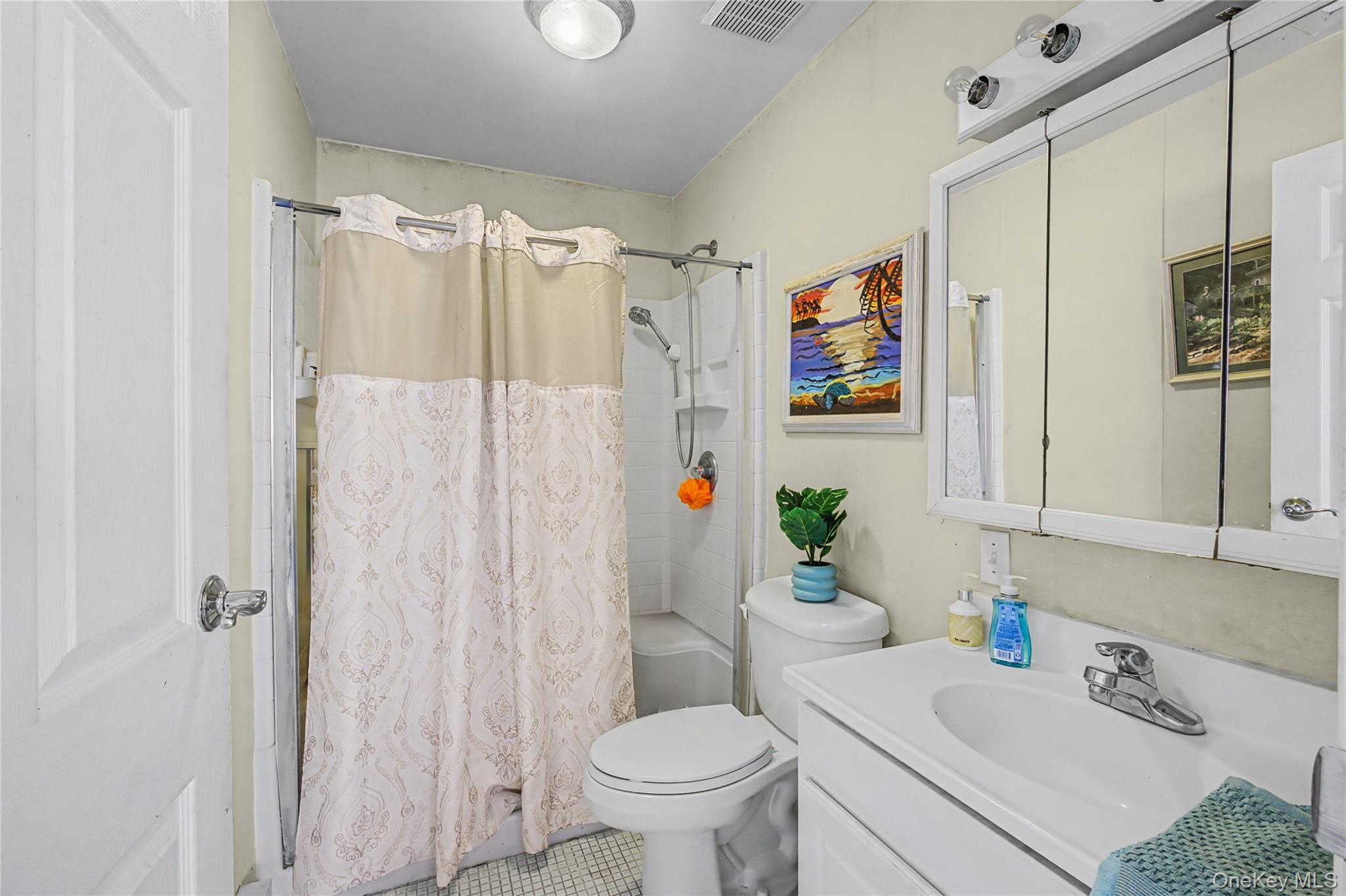 230 Blackpool Court, Unit A Ridge, NY 11961 - Photo 20 of 25