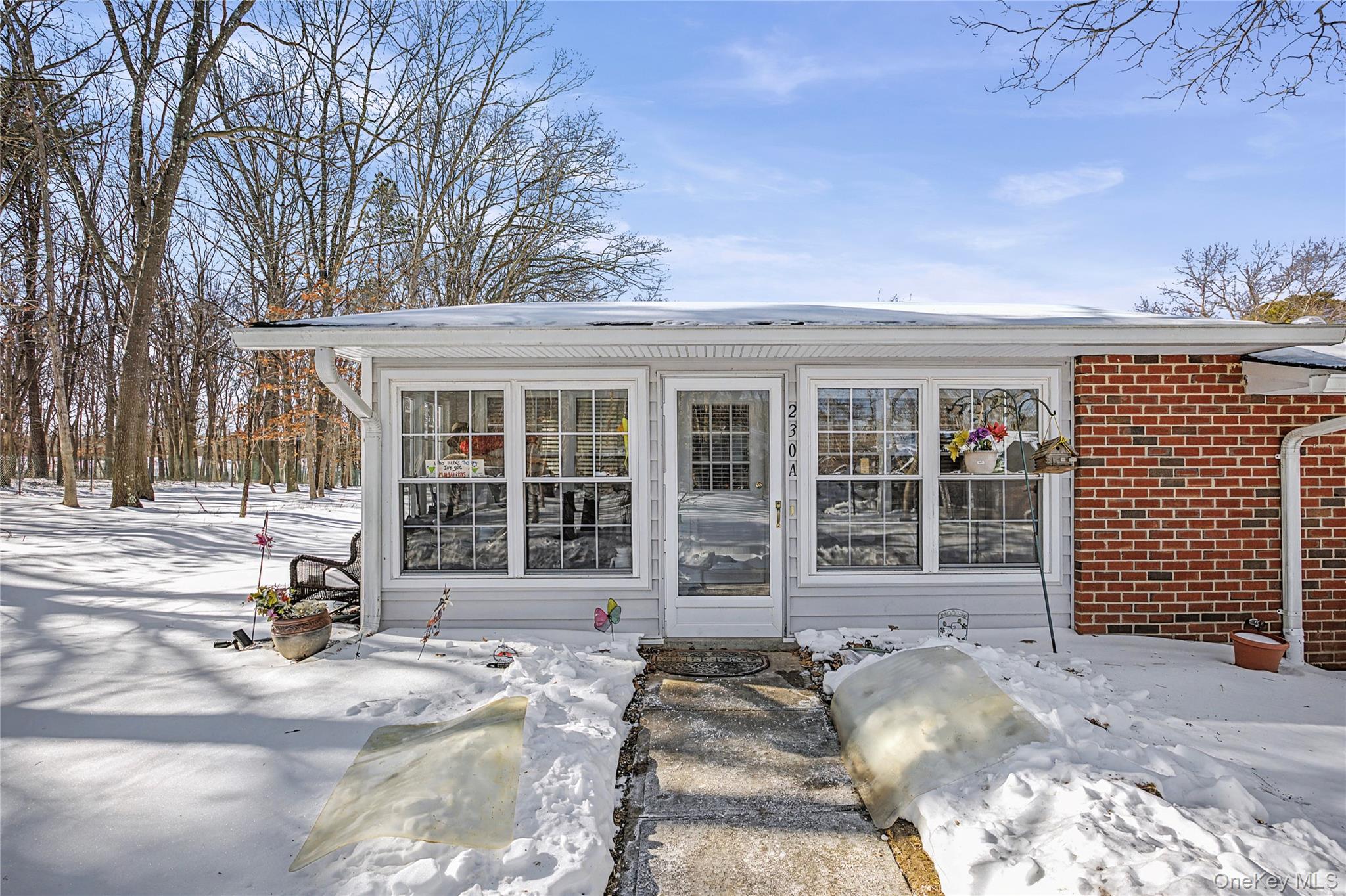 230 Blackpool Court, Unit A Ridge, NY 11961 - Photo 2 of 25