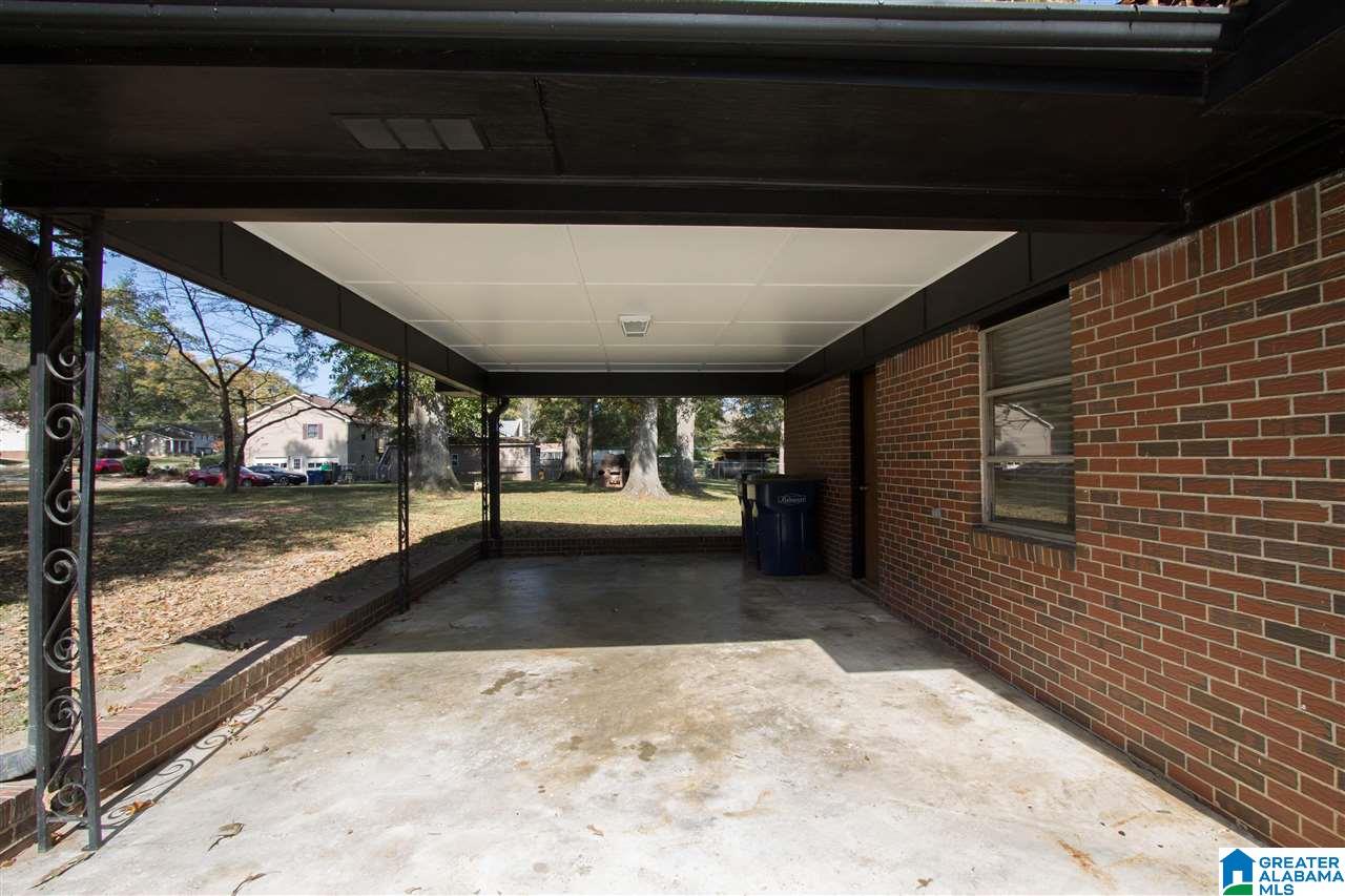 948 5th Avenue Southwest Alabaster, AL 35007 - Photo 2 of 50