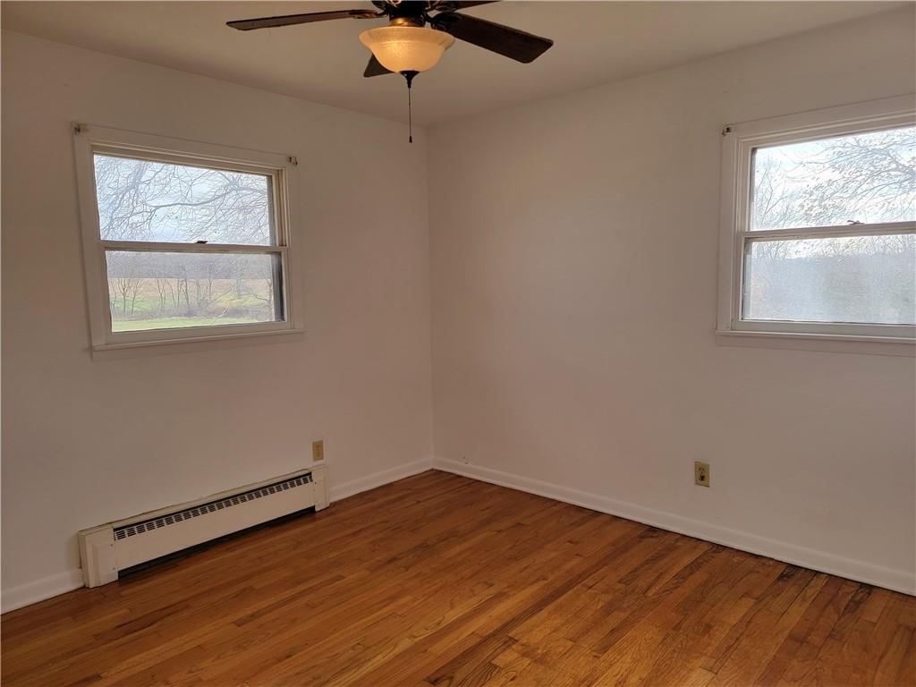 877 North 950 East Road Tower Hill, IL 62571 - Photo 19 of 28 an empty room with a window