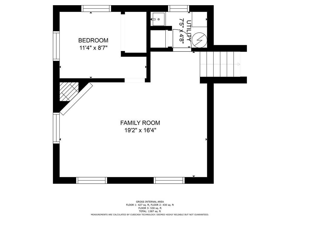 877 North 950 East Road Tower Hill, IL 62571 - Photo 27 of 28 a picture of a wall with a white wall and a painting