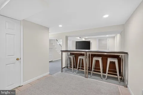 $1,075,000 | 312 Lincoln Avenue, Falls Church, VA 22046