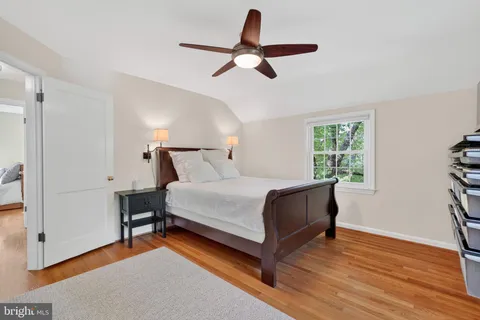 $1,075,000 | 312 Lincoln Avenue, Falls Church, VA 22046