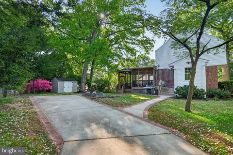 $1,075,000 | 312 Lincoln Avenue, Falls Church, VA 22046