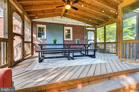 $1,075,000 | 312 Lincoln Avenue, Falls Church, VA 22046