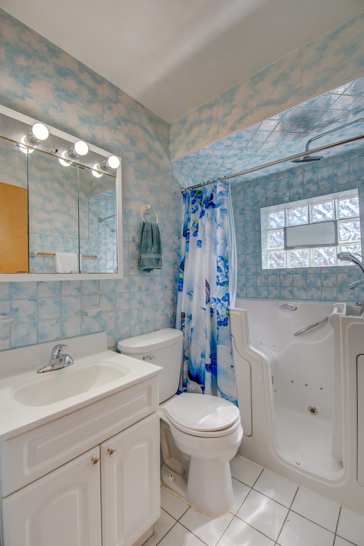 2937 172nd Street Lansing, IL 60438 - Photo 7 of 21