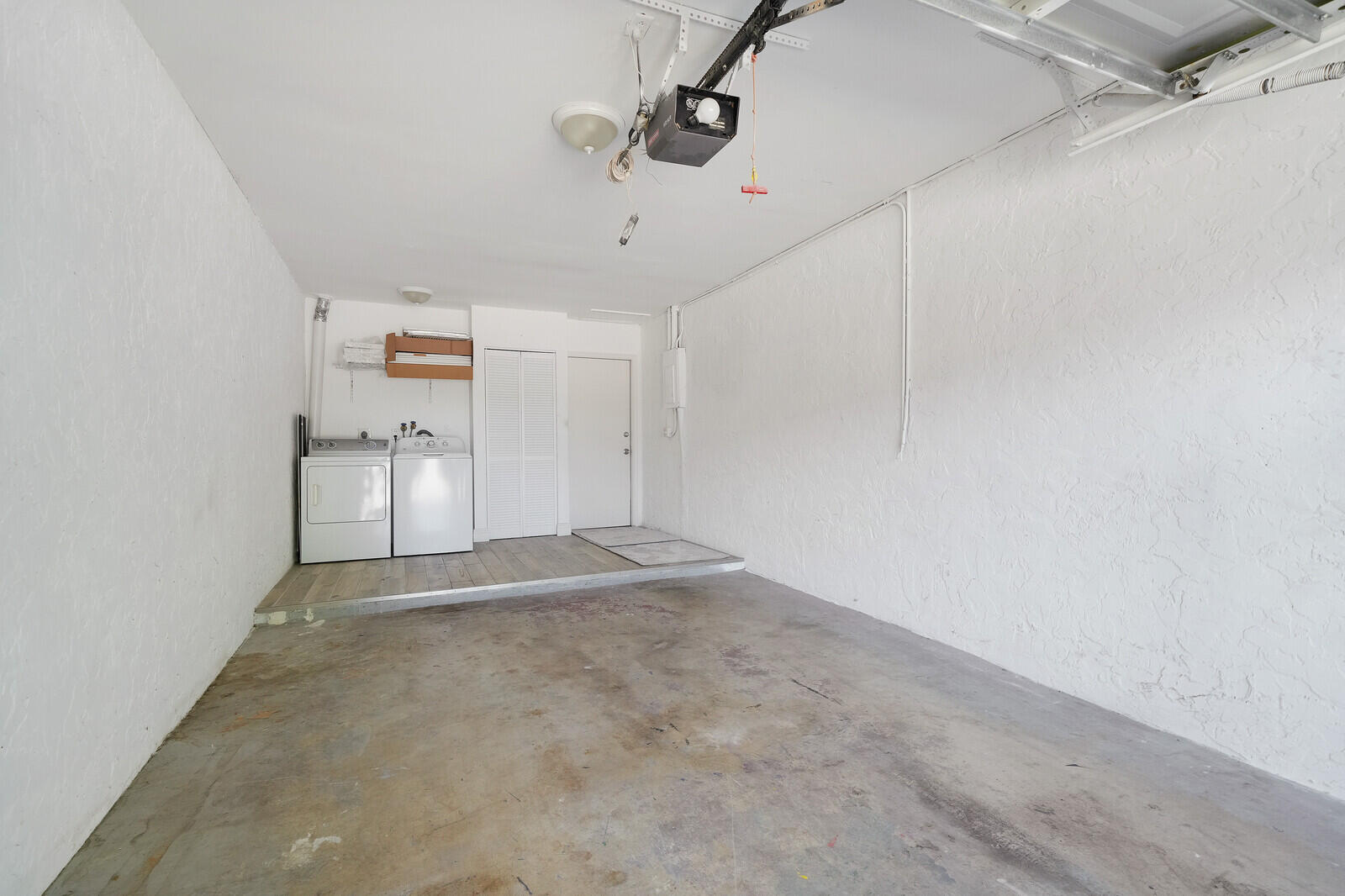 683 Dover Street, Unit 683 685 Boca Raton, FL 33487 - Photo 23 of 31 23_DSC02046_mls
