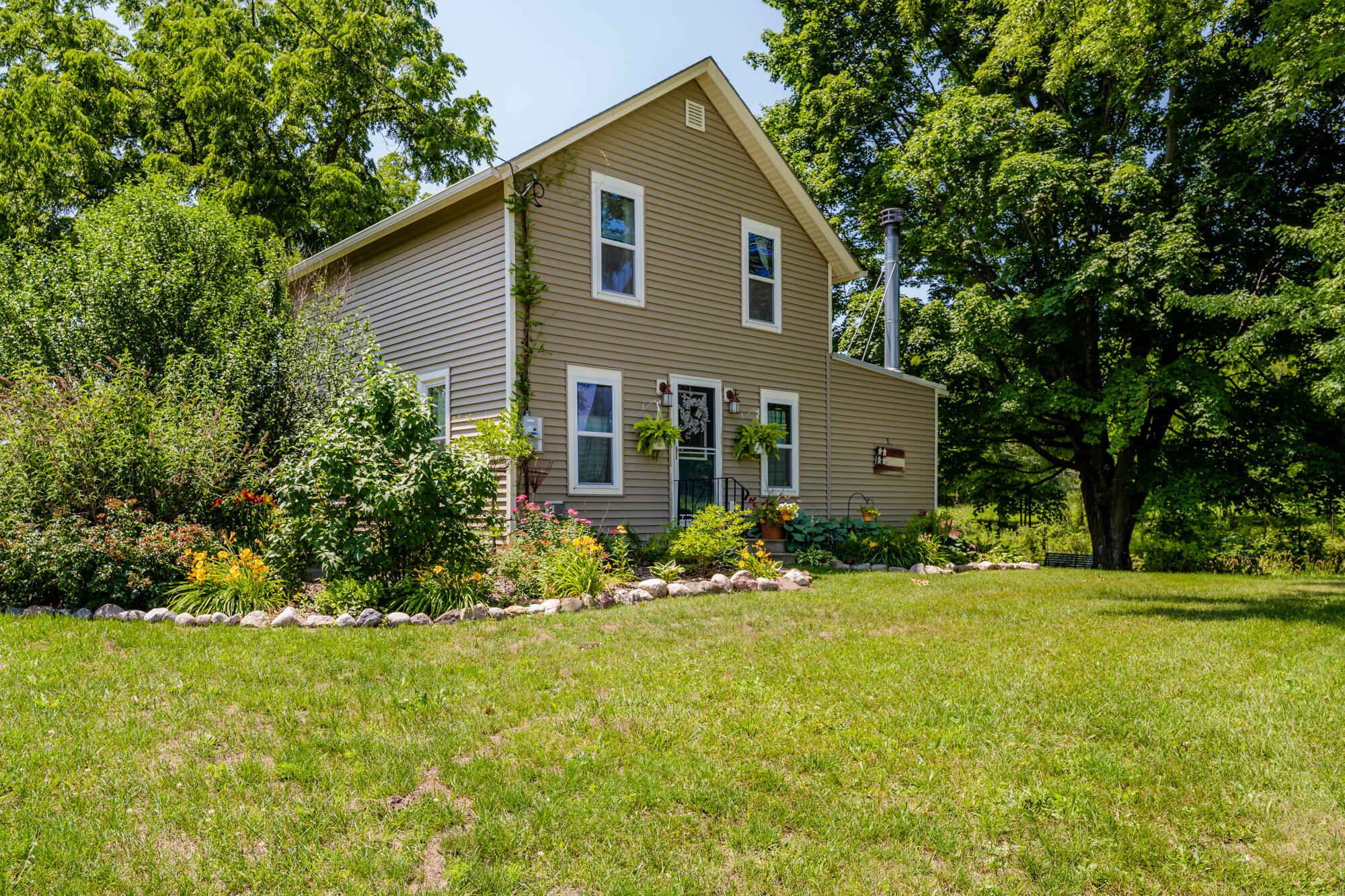 4438 Hartman Road Sodus, MI 49126 - Photo 1 of 52 Hartman-102
