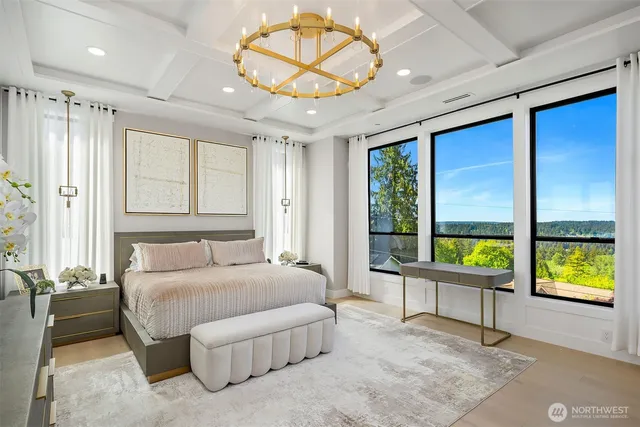 $3,798,990 | 17281 Southeast 43rd Street, Bellevue, WA 98006