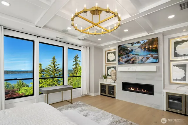 $3,798,990 | 17281 Southeast 43rd Street, Bellevue, WA 98006