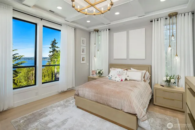 $3,798,990 | 17281 Southeast 43rd Street, Bellevue, WA 98006