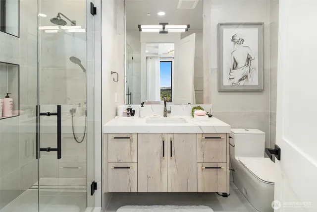 $3,798,990 | 17281 Southeast 43rd Street, Bellevue, WA 98006