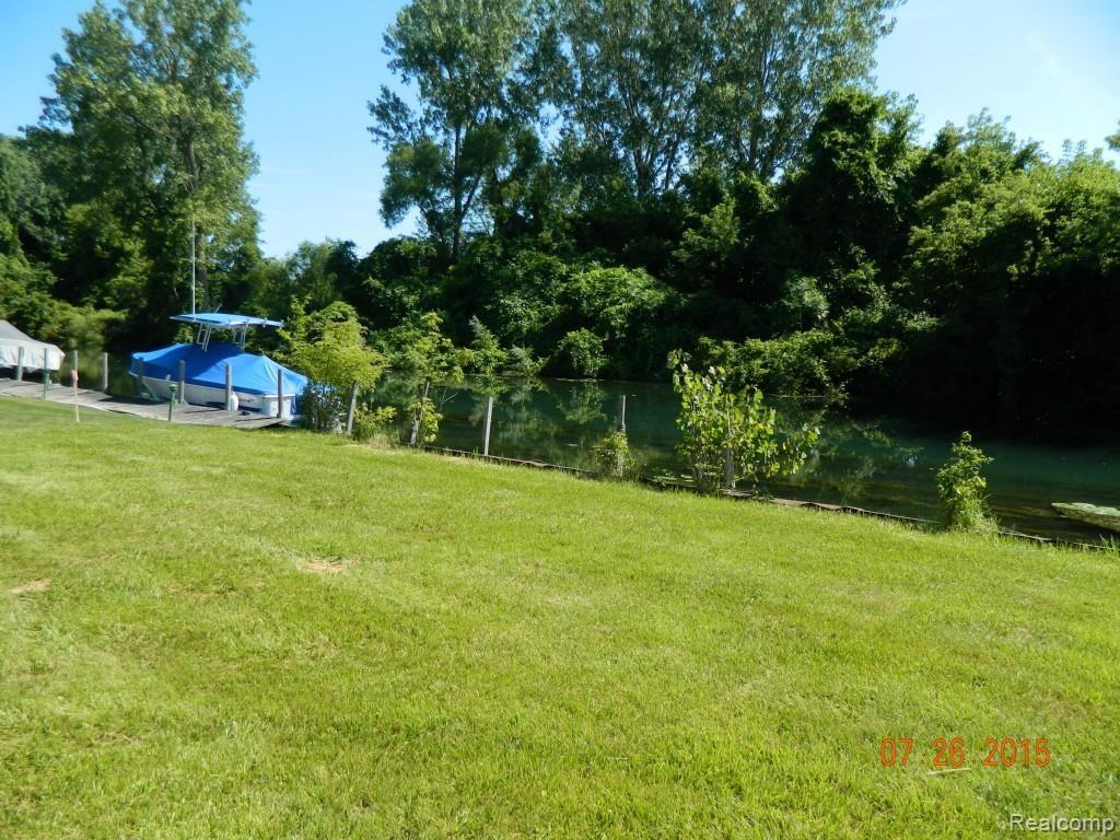 Vacant Chatham Road Grosse Ile, MI 48138 - Photo 3 of 8