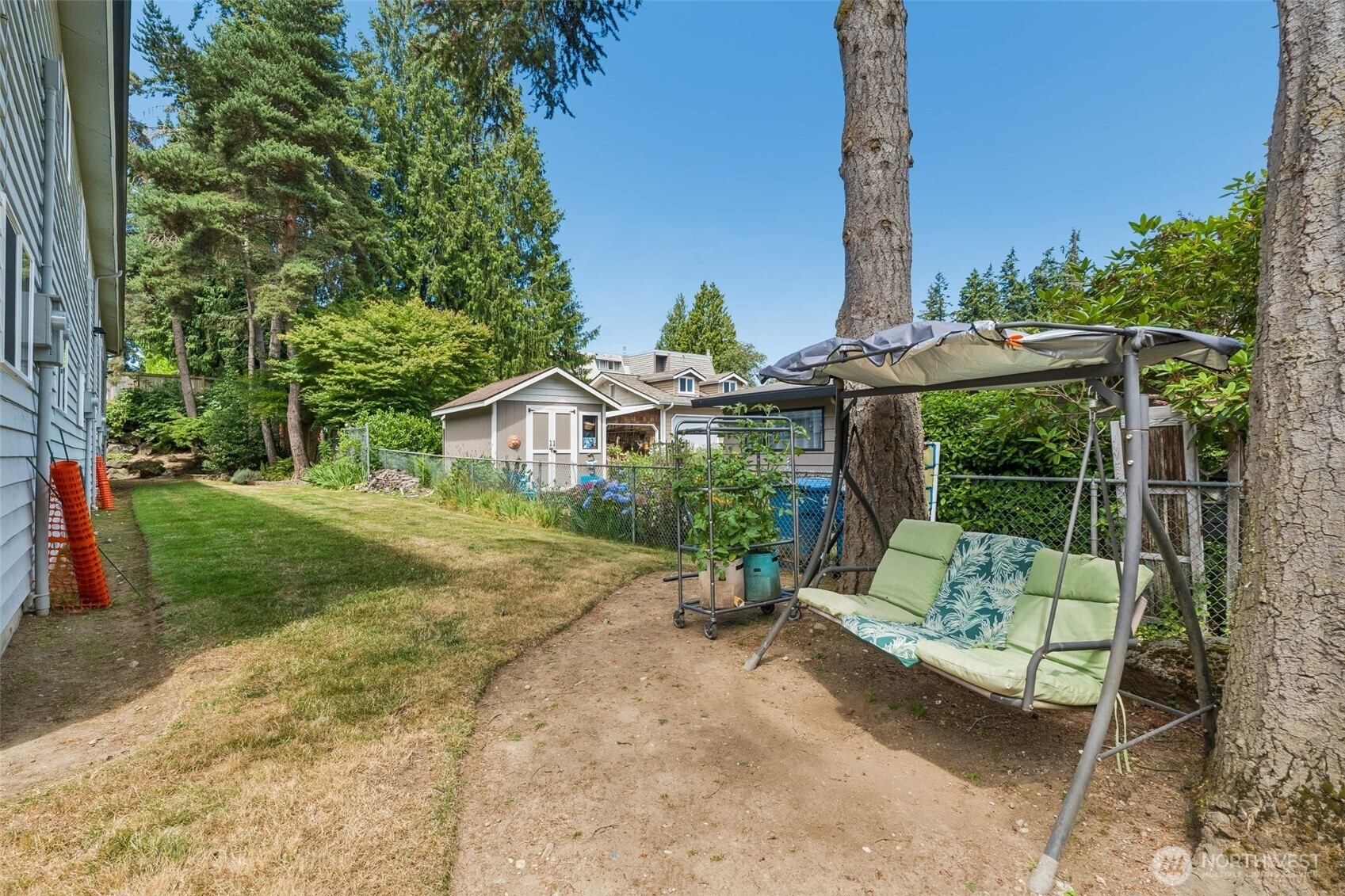7909 218th Street Southwest, Unit 4 Edmonds, WA 98026 - Photo 26 of 28