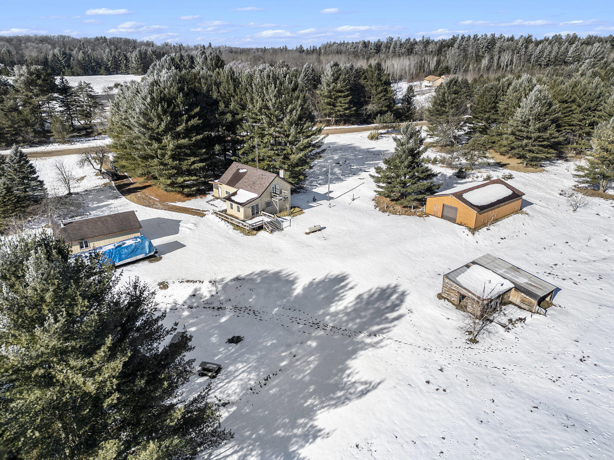12785 Hall Road Atlanta, MI 49709 - Photo 33 of 38 034_dji_0020