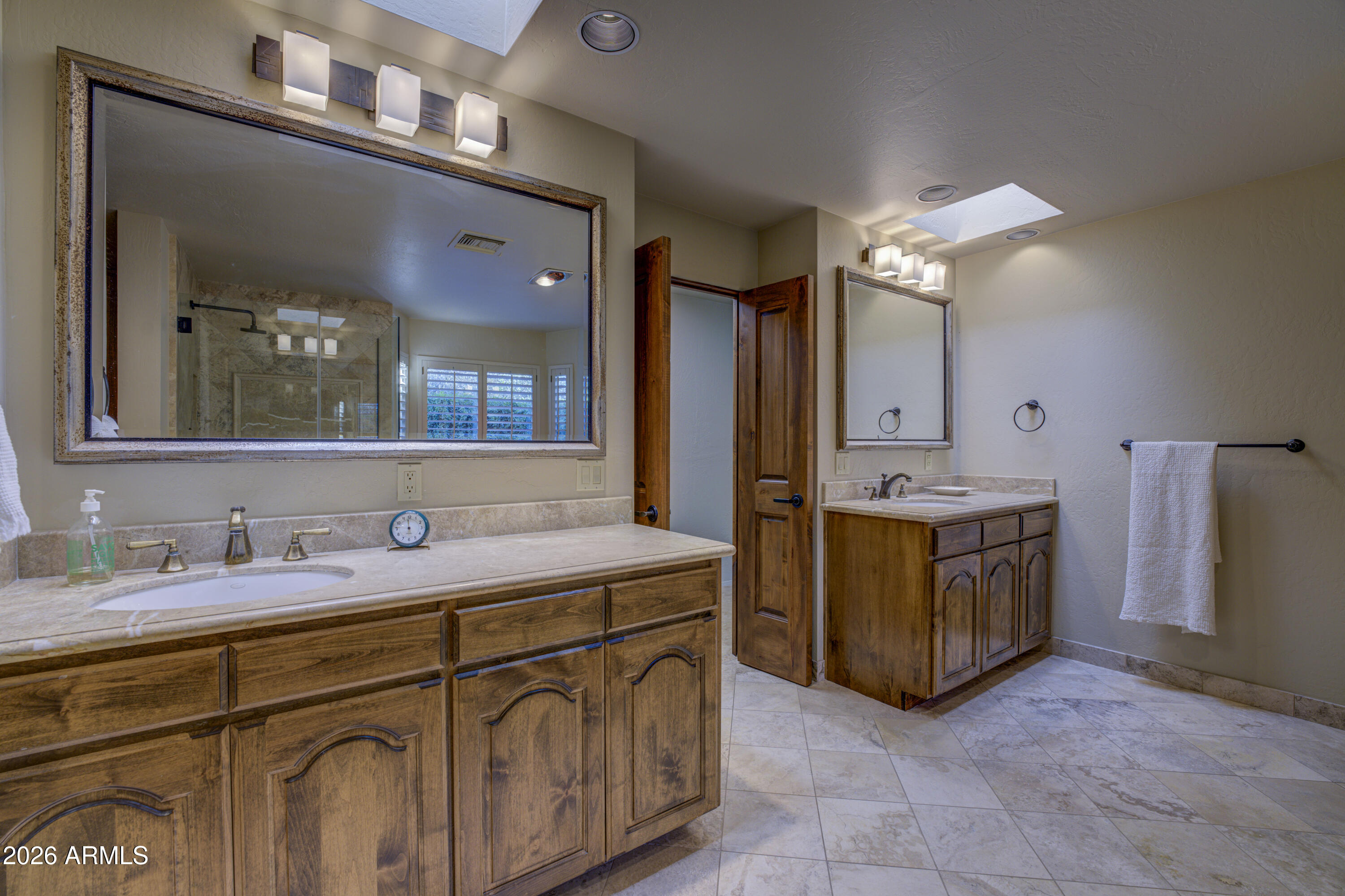 3106 East Arroyo Hondo Road Carefree, AZ 85377 - Photo 24 of 43 Primary Bathroom vanities