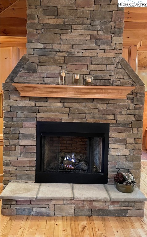 541 Woodland Ridge Lansing, NC 28643 - Photo 21 of 45 a stove top oven sitting inside of a kitchen