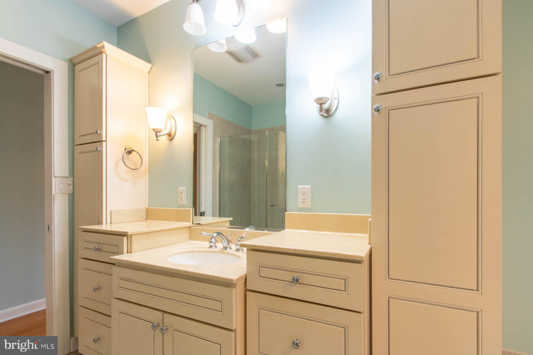 14 Cookman Street Rehoboth Beach, DE 19971 - Photo 33 of 60 2nd floor master bath
