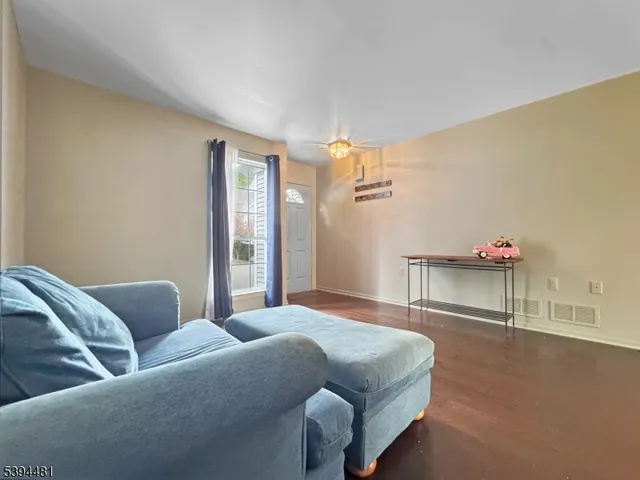 $299,900 | 5 Ajax Court, Hackettstown, NJ 07840