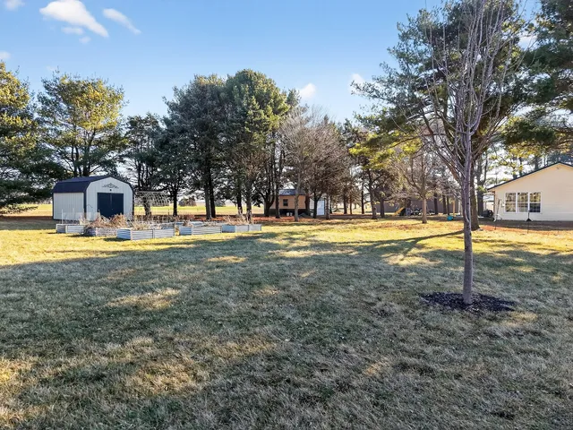 $300,000 | 1408 North Us Highway, Lostant, IL 61334