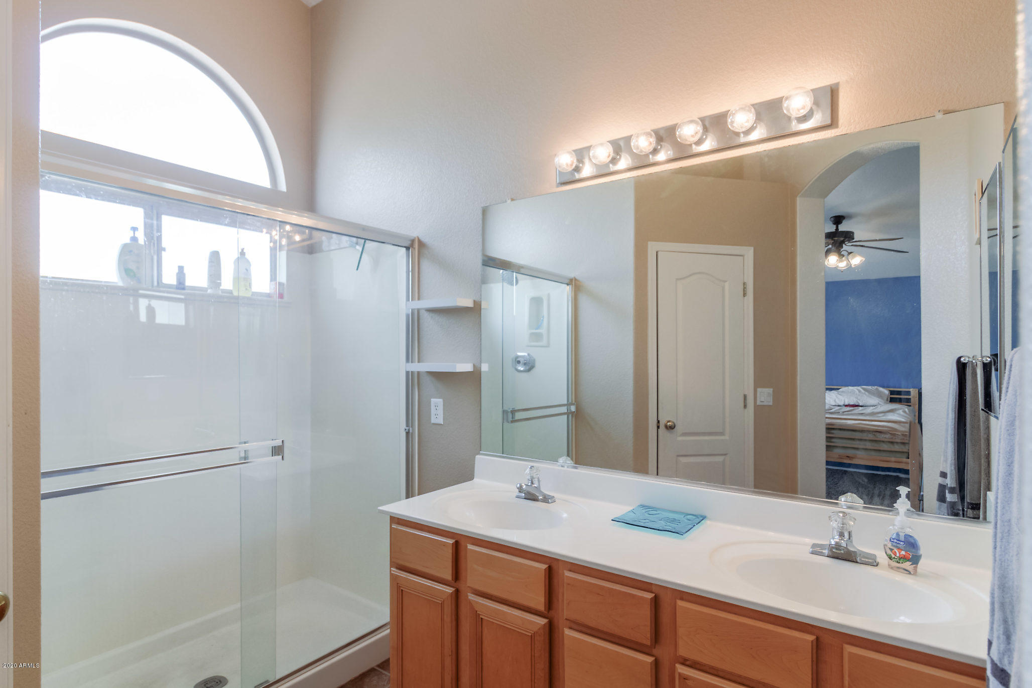 4324 East Rowel Road Phoenix, AZ 85050 - Photo 11 of 16 Master Bath