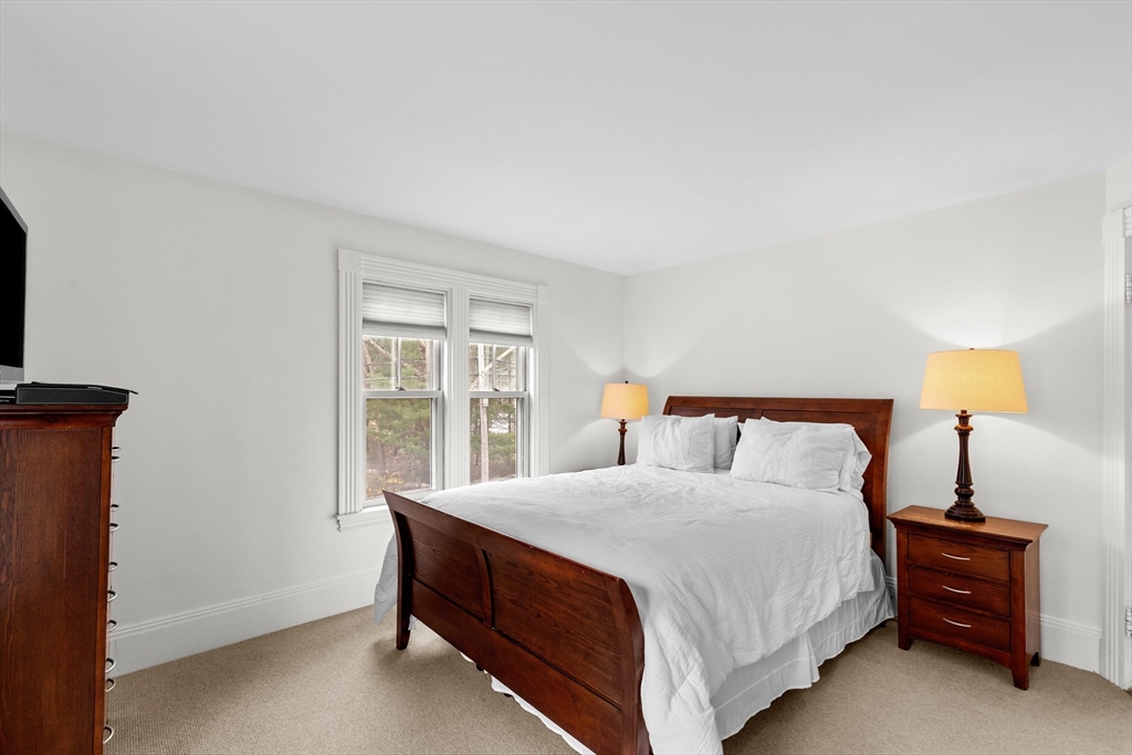 684 Country Way Scituate, MA 02066 - Photo 22 of 39