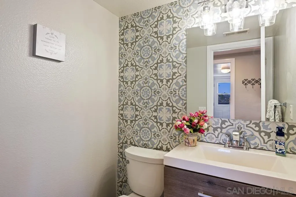11659 River Rim Road San Diego, CA 92126 - Photo 16 of 36 Gallery Image 16
