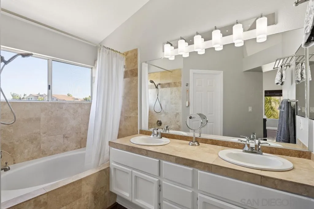 11659 River Rim Road San Diego, CA 92126 - Photo 21 of 36 Gallery Image 21