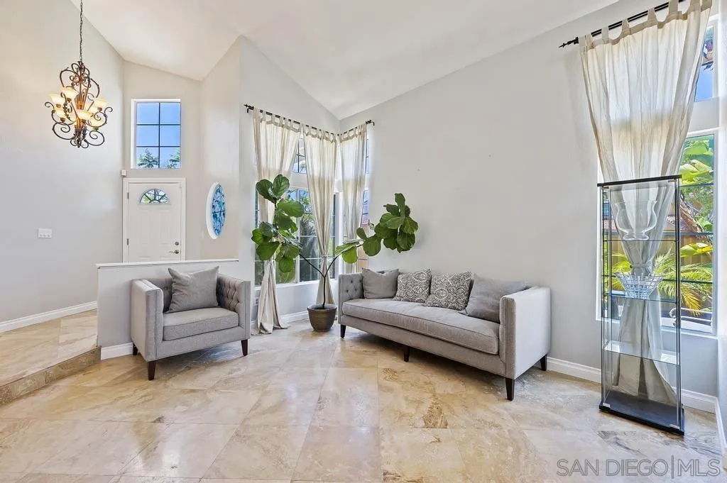 11659 River Rim Road San Diego, CA 92126 - Photo 5 of 36 Gallery Image 5