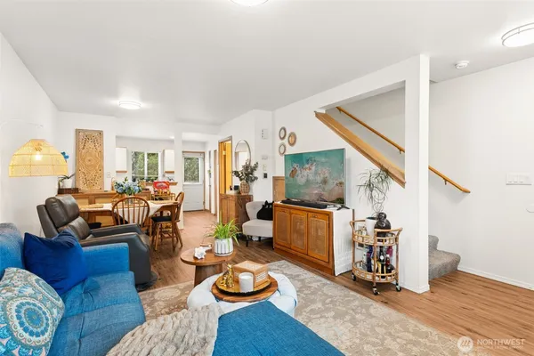 $299,995 | 4016 7th Street Southwest, Unit C115, Puyallup, WA 98373