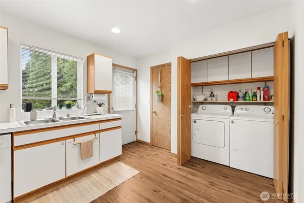 $299,995 | 4016 7th Street Southwest, Unit C115, Puyallup, WA 98373