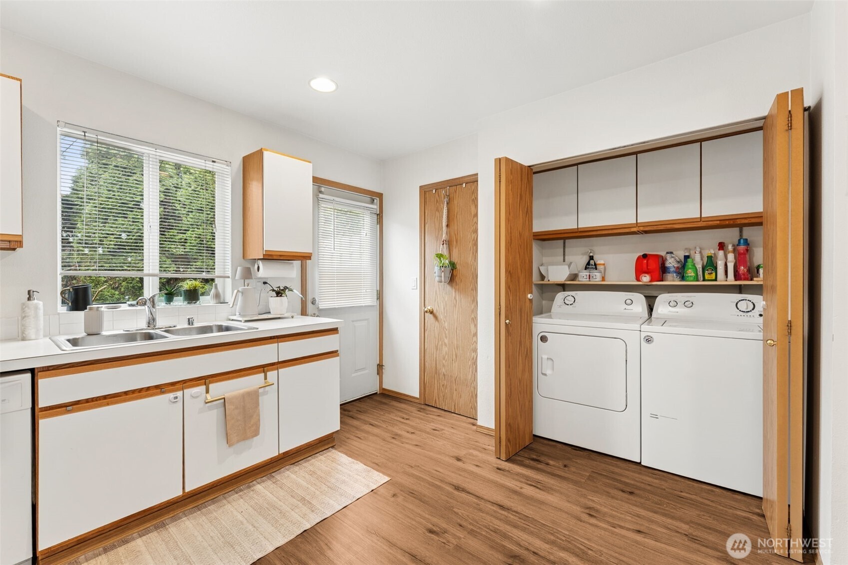 4016 7th Street Southwest, Unit C115 Puyallup, WA 98373 - Photo 8 of 15