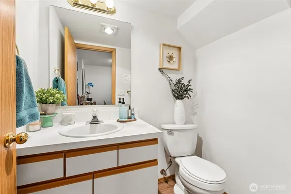 $299,995 | 4016 7th Street Southwest, Unit C115, Puyallup, WA 98373
