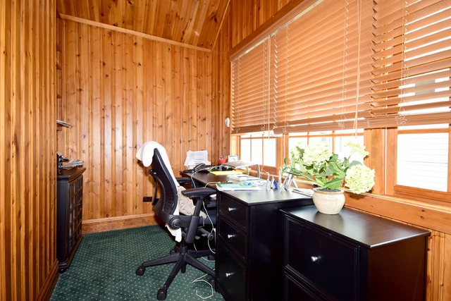 323 North Merrill Street Park Ridge, IL 60068 - Photo 17 of 25 a view of a dining room with furniture and window