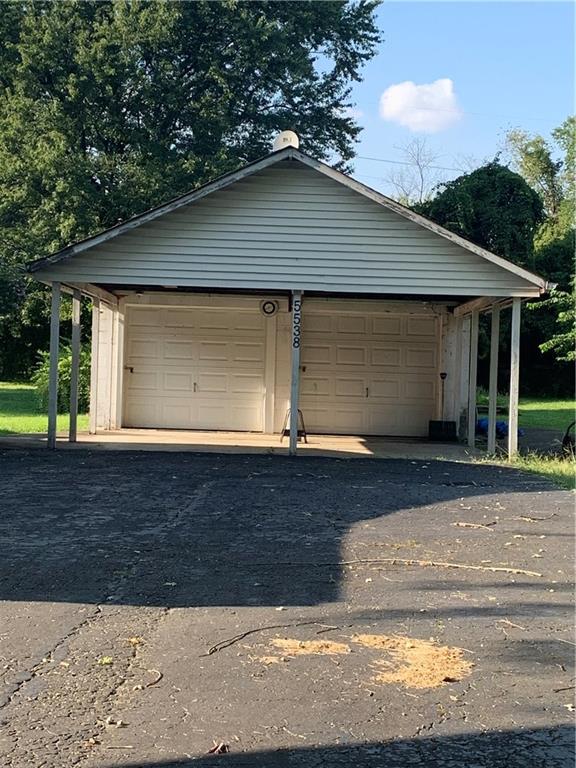 5538 West Epler Road Indianapolis, IN 46221 - Photo 2 of 18 Gallery Image 2