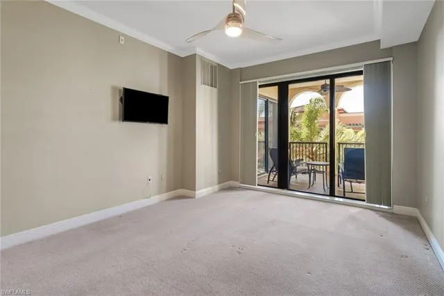 $2,600 | 23191 Fashion Drive, Unit 205, Estero, FL 33928