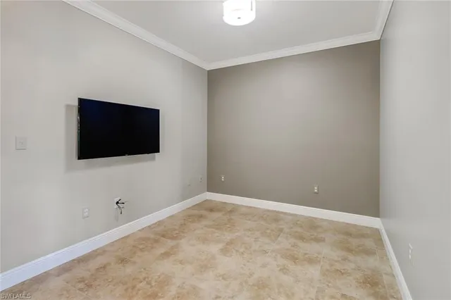 $2,600 | 23191 Fashion Drive, Unit 205, Estero, FL 33928