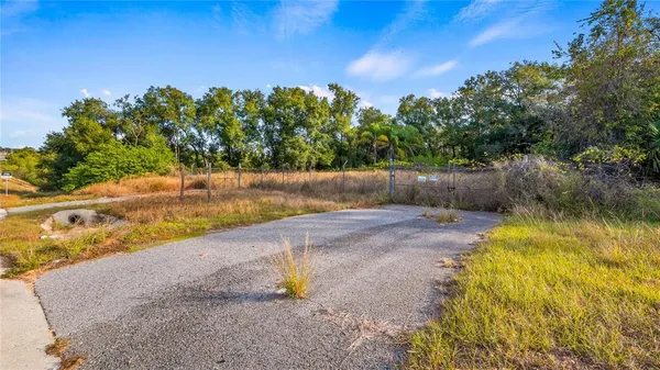 $2,300,000 | 515 Highway 27, Clermont, FL 34711