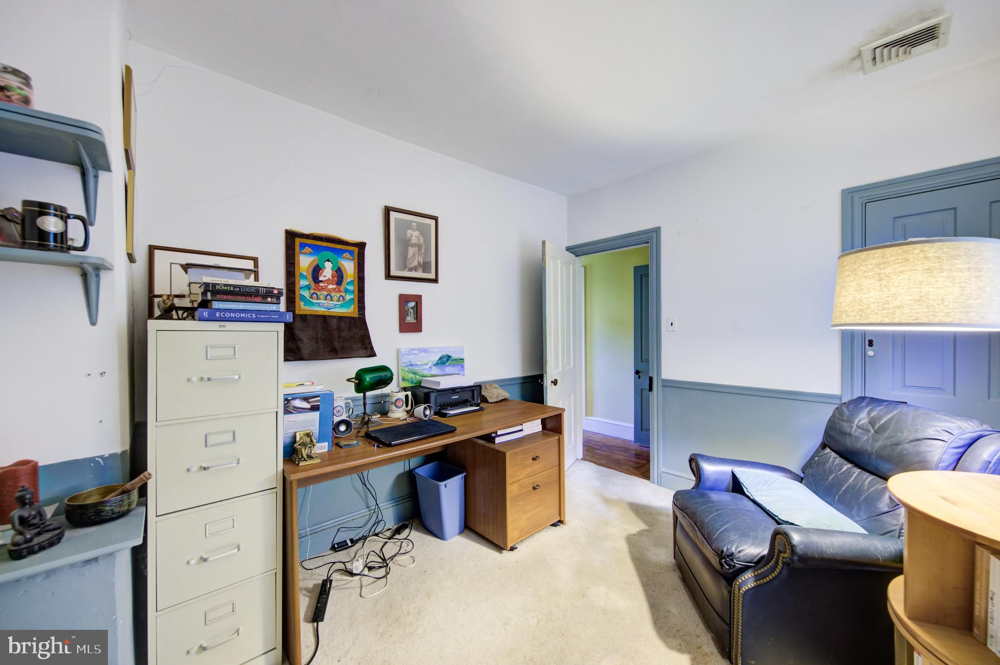 840 Upper Gulph Road Wayne, PA 19087 - Photo 14 of 25 Primary Bedroom Sitting Room