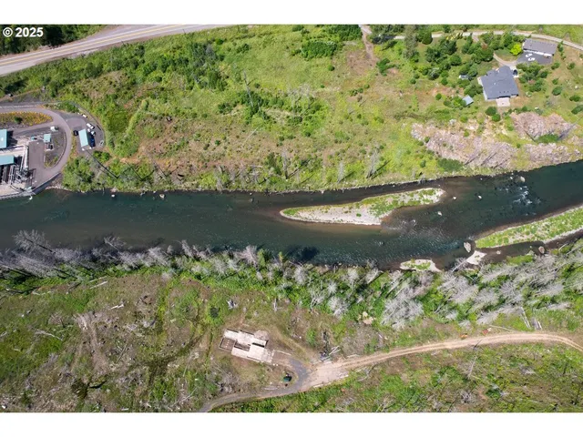 $799,900 | 51789 Gates Bridge East, Gates, OR 97346