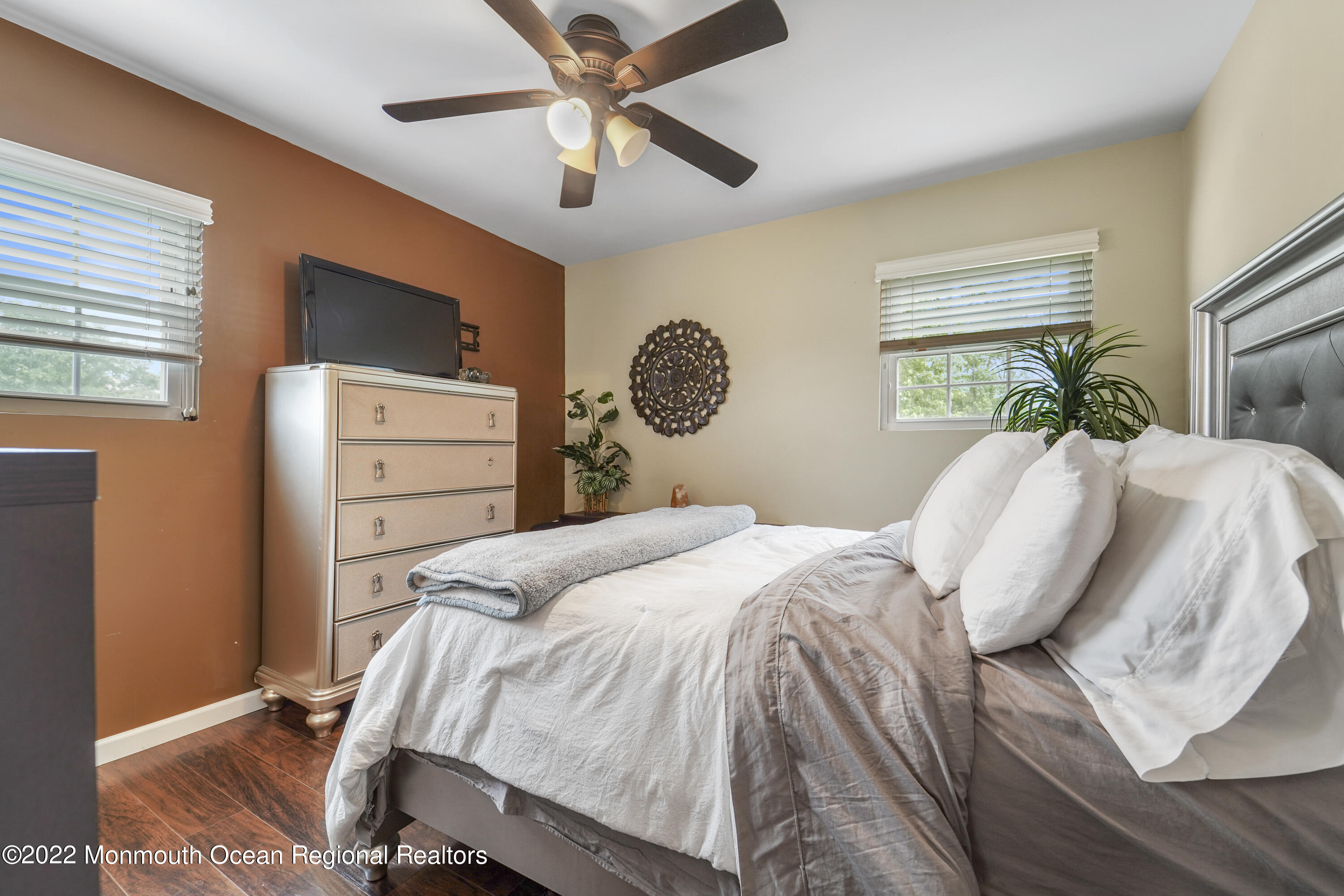 31 Pease Road Manalapan, NJ 07726 - Photo 23 of 31 DSC05595