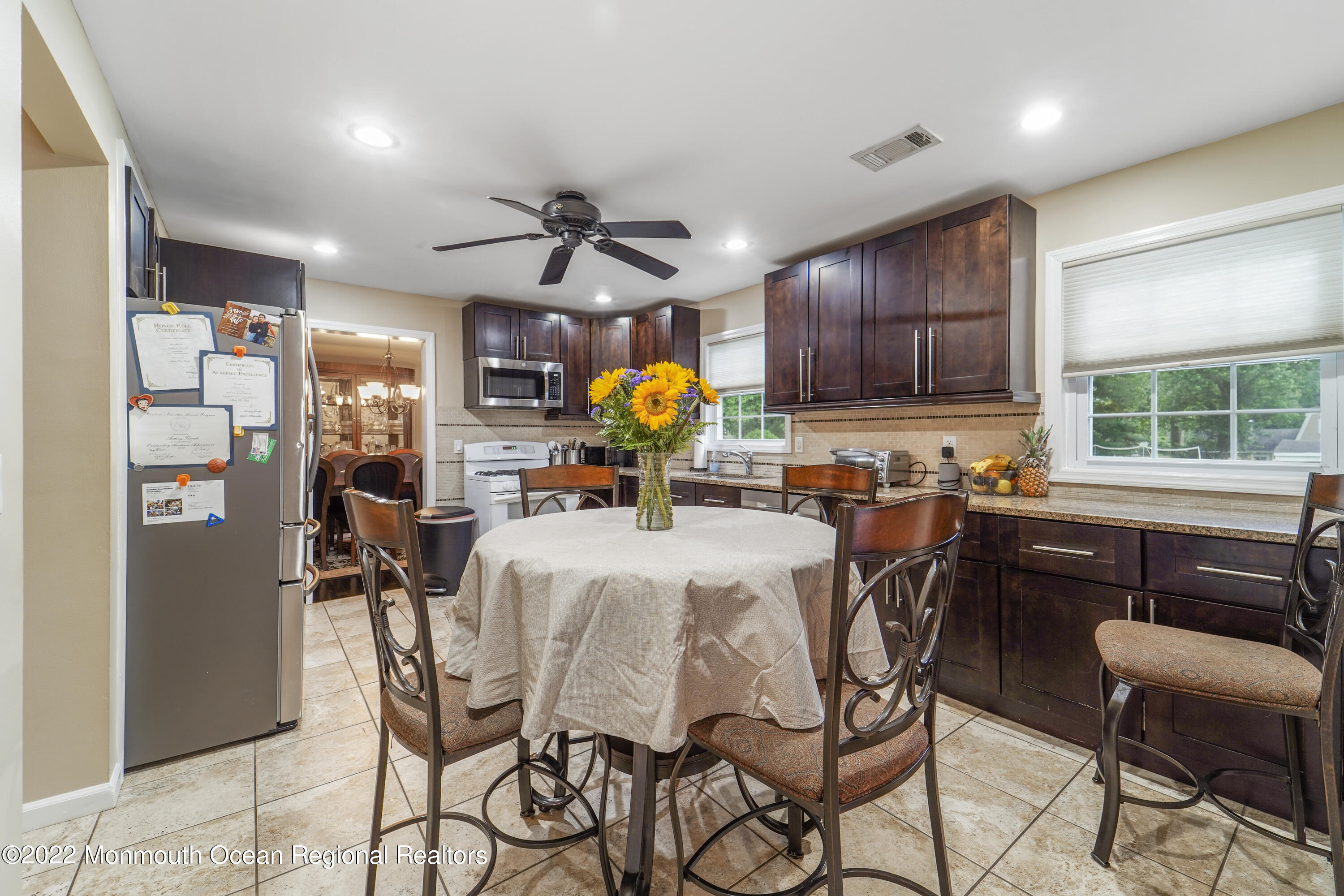 31 Pease Road Manalapan, NJ 07726 - Photo 9 of 31 DSC05445