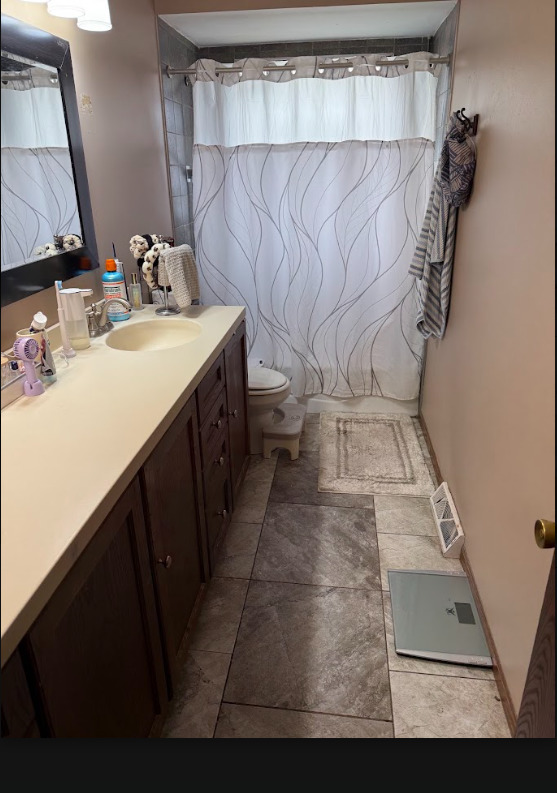 8701 Raintree Road Tinley Park, IL 60487 - Photo 8 of 13 Gallery Image 8