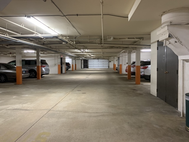 1910 Chestnut Avenue, Unit D207 Glenview, IL 60025 - Photo 19 of 19