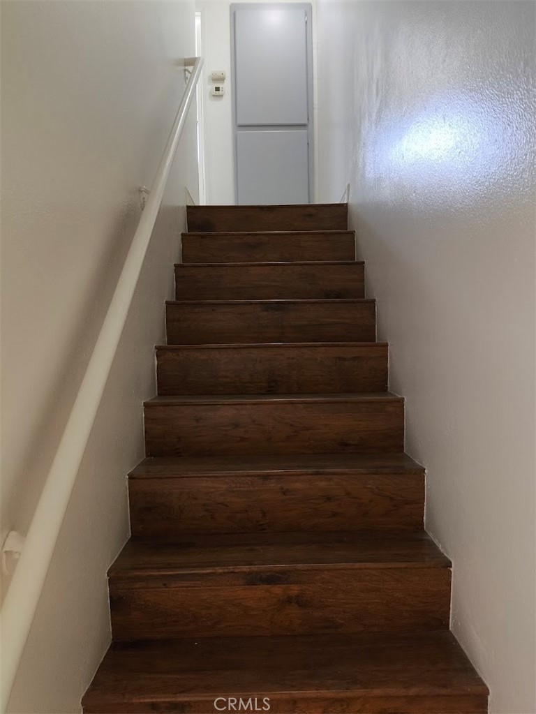 125 North 3rd Street, Unit D Alhambra, CA 91801 - Photo 8 of 16 a view of entryway