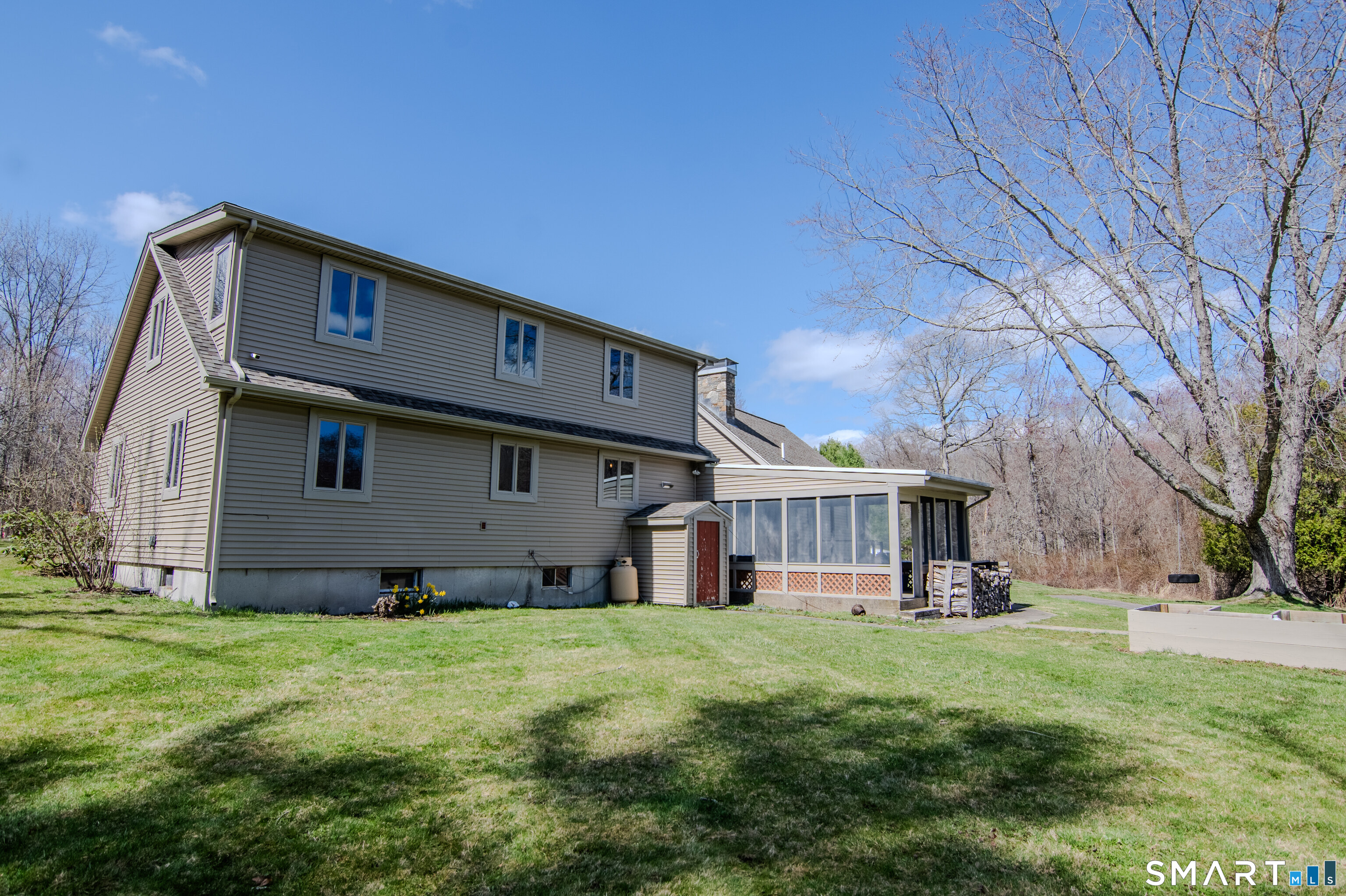 28 Walas Road Plainfield, CT 06354 - Photo 3 of 38