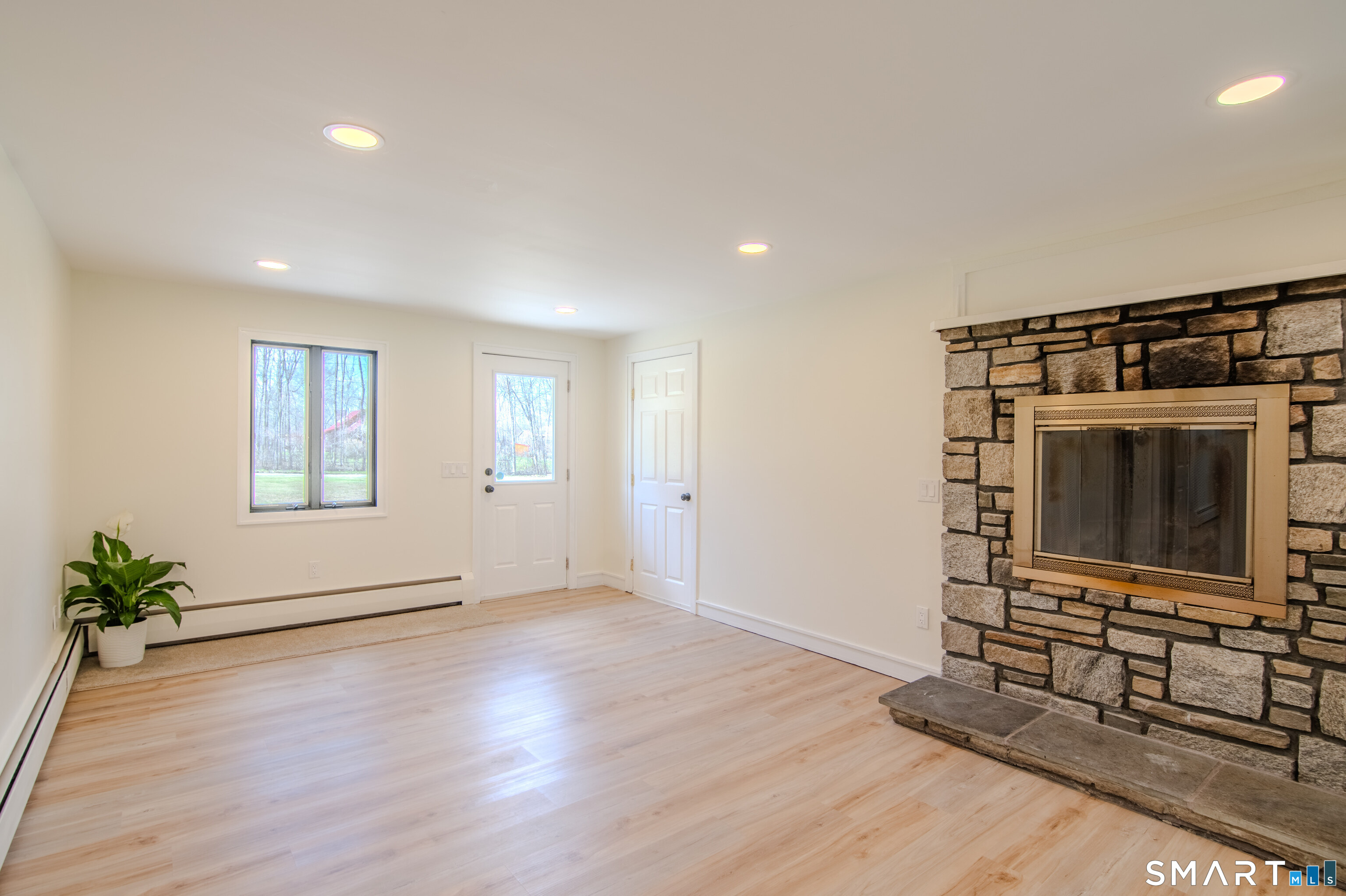 28 Walas Road Plainfield, CT 06354 - Photo 32 of 38