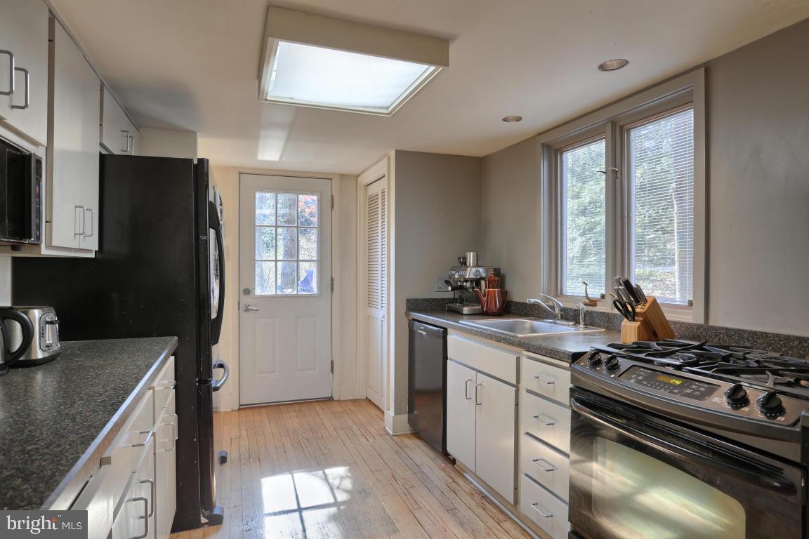 248 Timber Road Lebanon, PA 17042 - Photo 6 of 34 Gallery Image 6