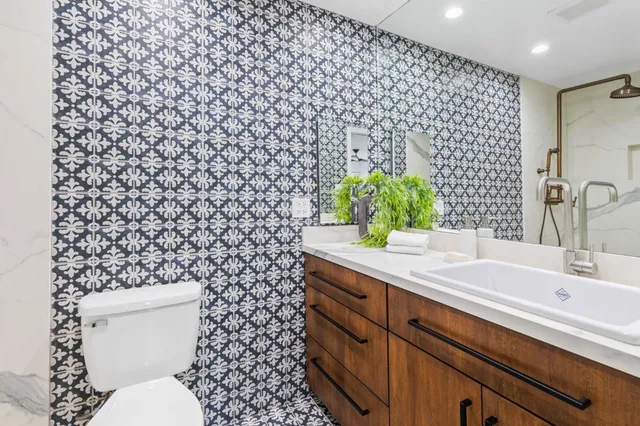 $1,098,000 | 55 Claremont Avenue, Unit 301, Redwood City, CA 94062