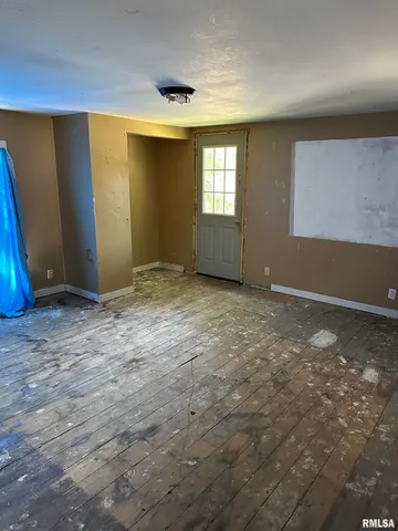 $28,000 | 824 Linden Street, Delavan, IL 61734